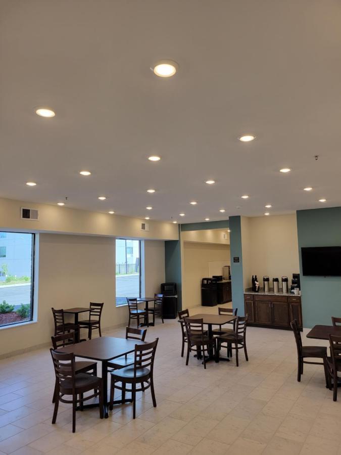 Sleep Inn Greensboro - Coliseum Area エクステリア 写真